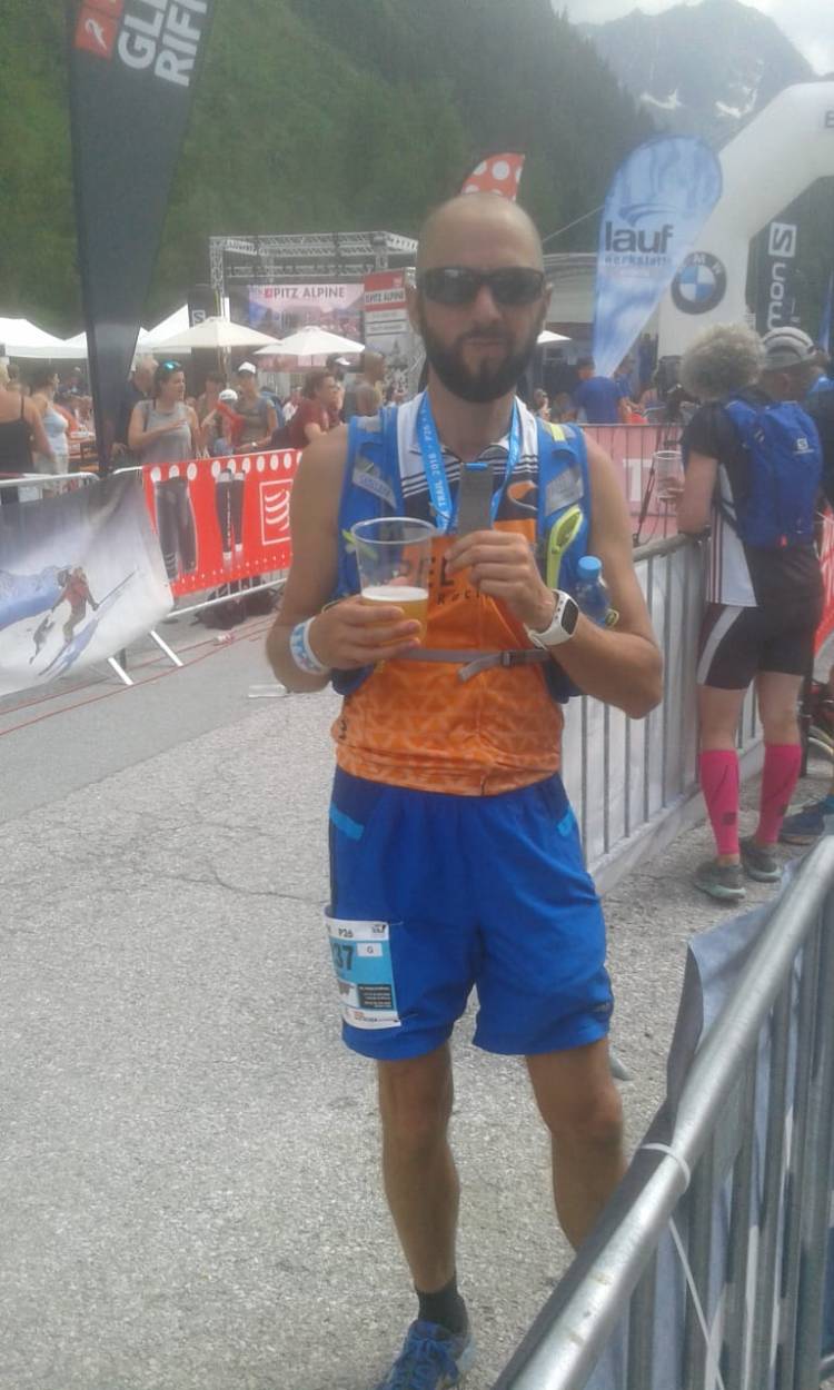 a1374ebd-12e1-4102-bd30-cf194a8762b2 2